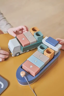 Containerskib